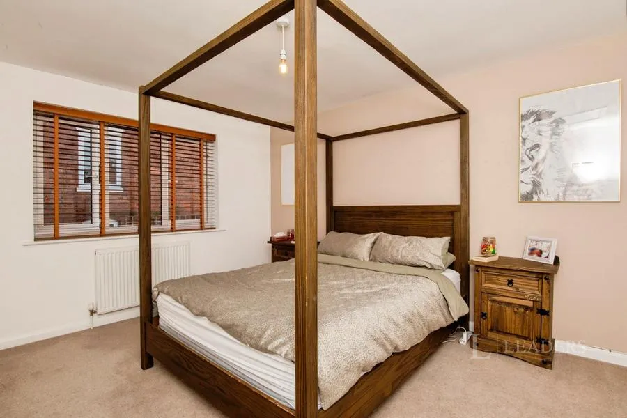 Hollymount, Worcester, WR4, photo 11