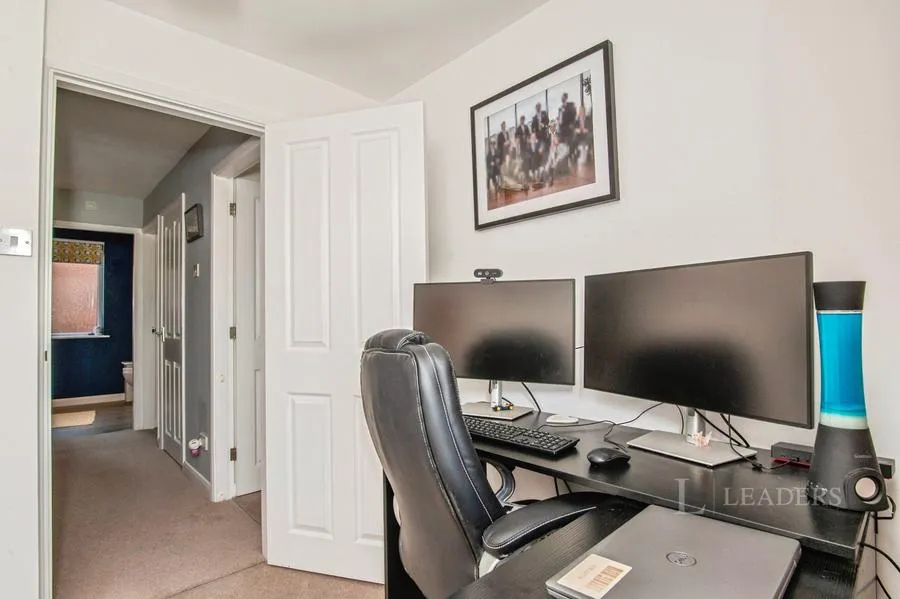 Hollymount, Worcester, WR4, photo 14