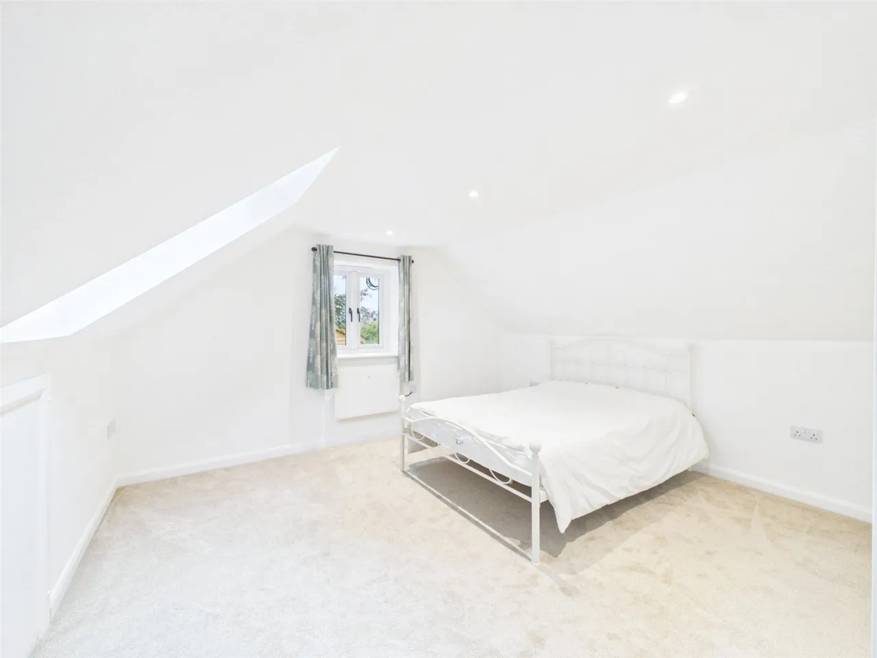 City Road, Radnage, HP14, photo 11