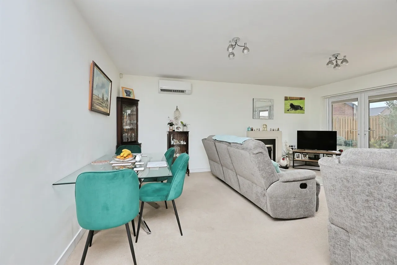 Limes Close, Little Melton, NR9, photo 17