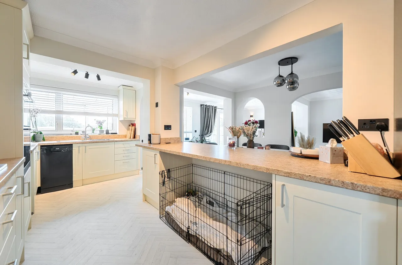 Oakwood Avenue, Otterbourne, SO21, photo 6
