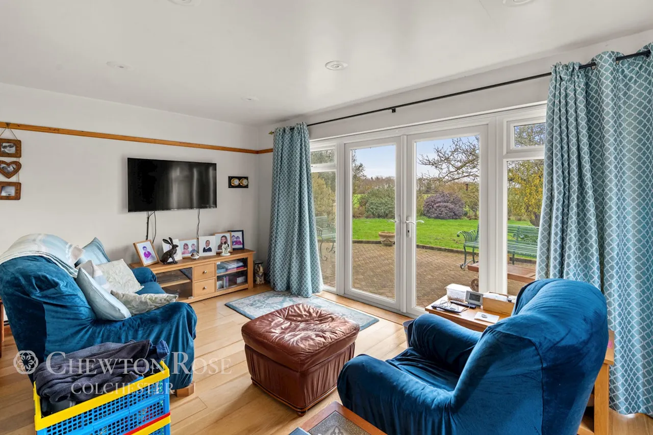 The Street, Tendring, CO16, photo 6