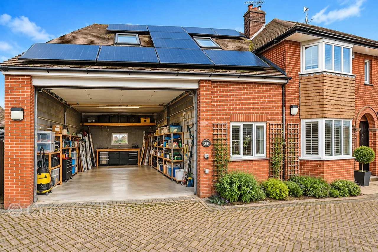 The Street, Tendring, CO16, photo 15