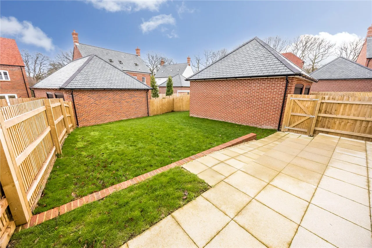 Mountbatten Park, North Baddesley, Southampton, Hampshire, SO52 9NA, photo 5