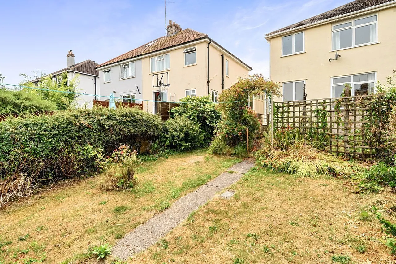 Robins Lane, Frome, BA11, photo 19