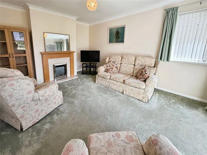 Grantham Road, Waddington, United Kingdom, LN5, photo 3