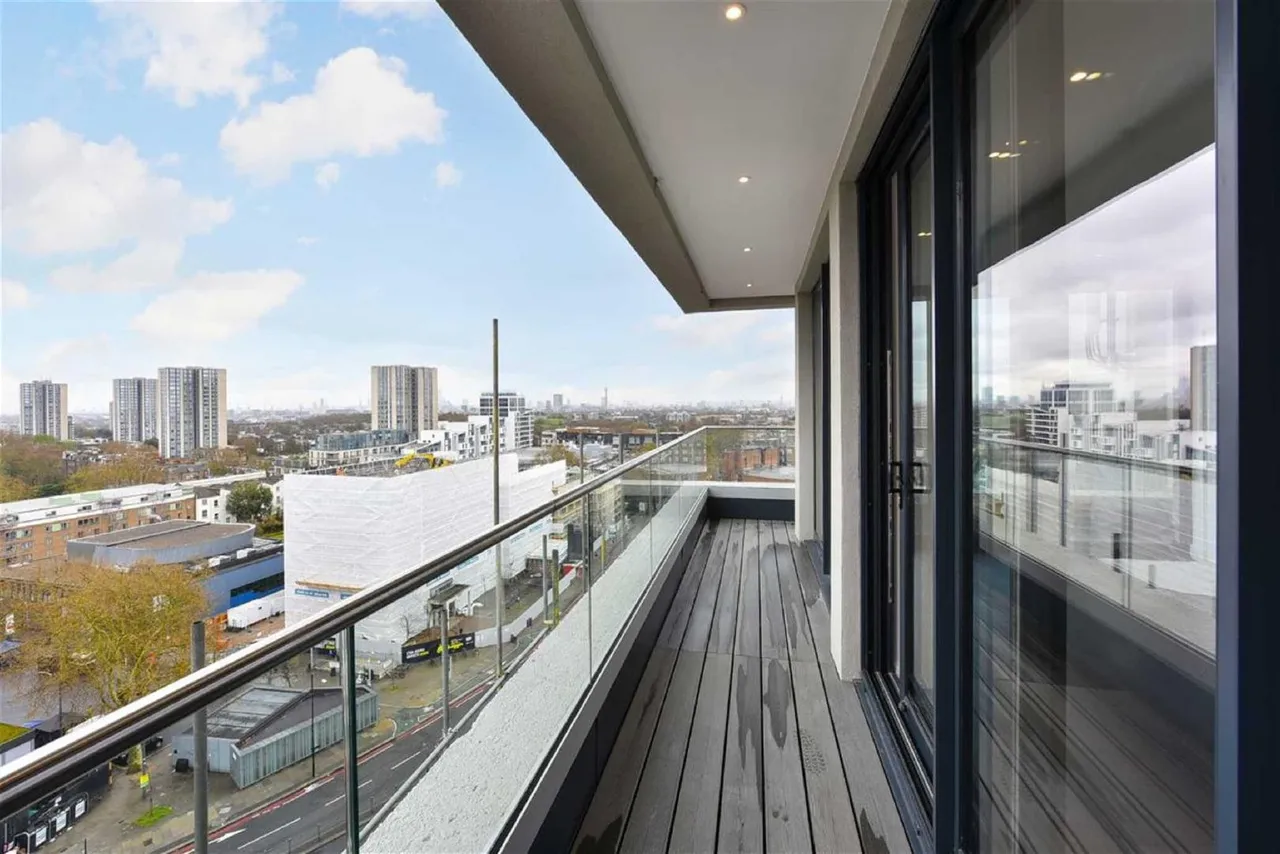 Finchley Road, London, photo 12