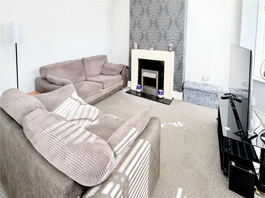 Edward Street, Darfield, S73, photo 3