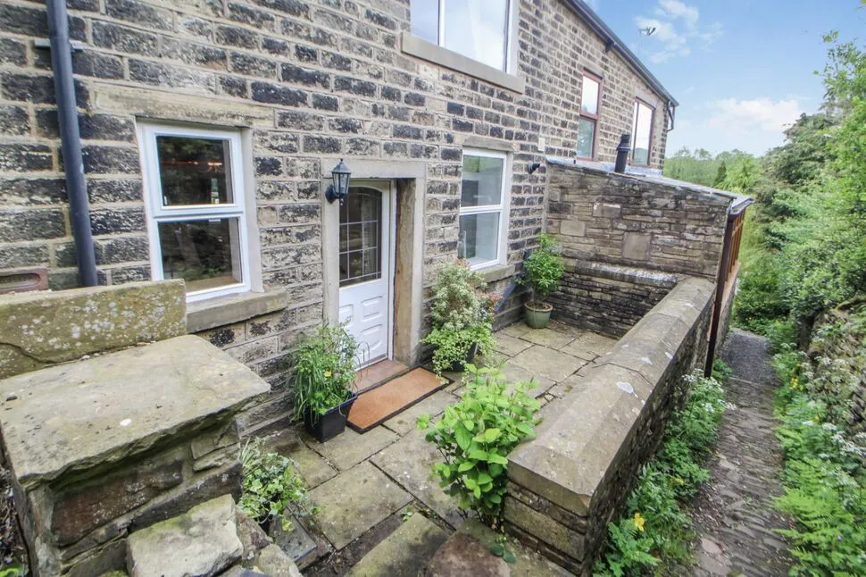 Cross Cliffe, Glossop, Derbyshire, SK13, photo 11