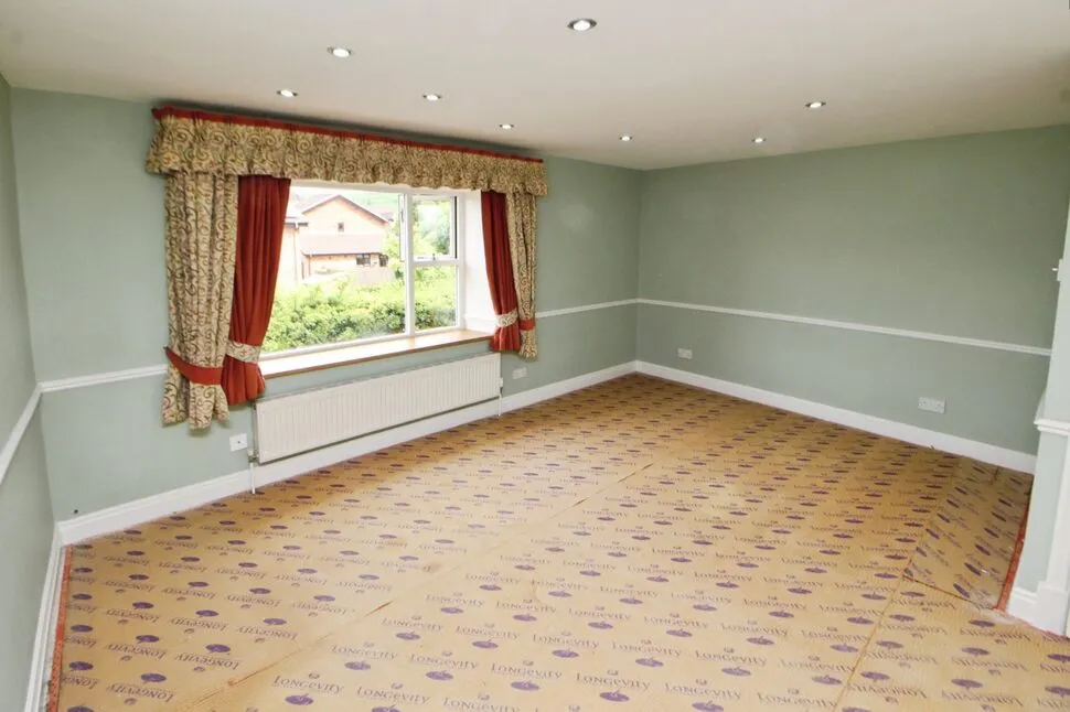 Cross Cliffe, Glossop, Derbyshire, SK13, photo 9