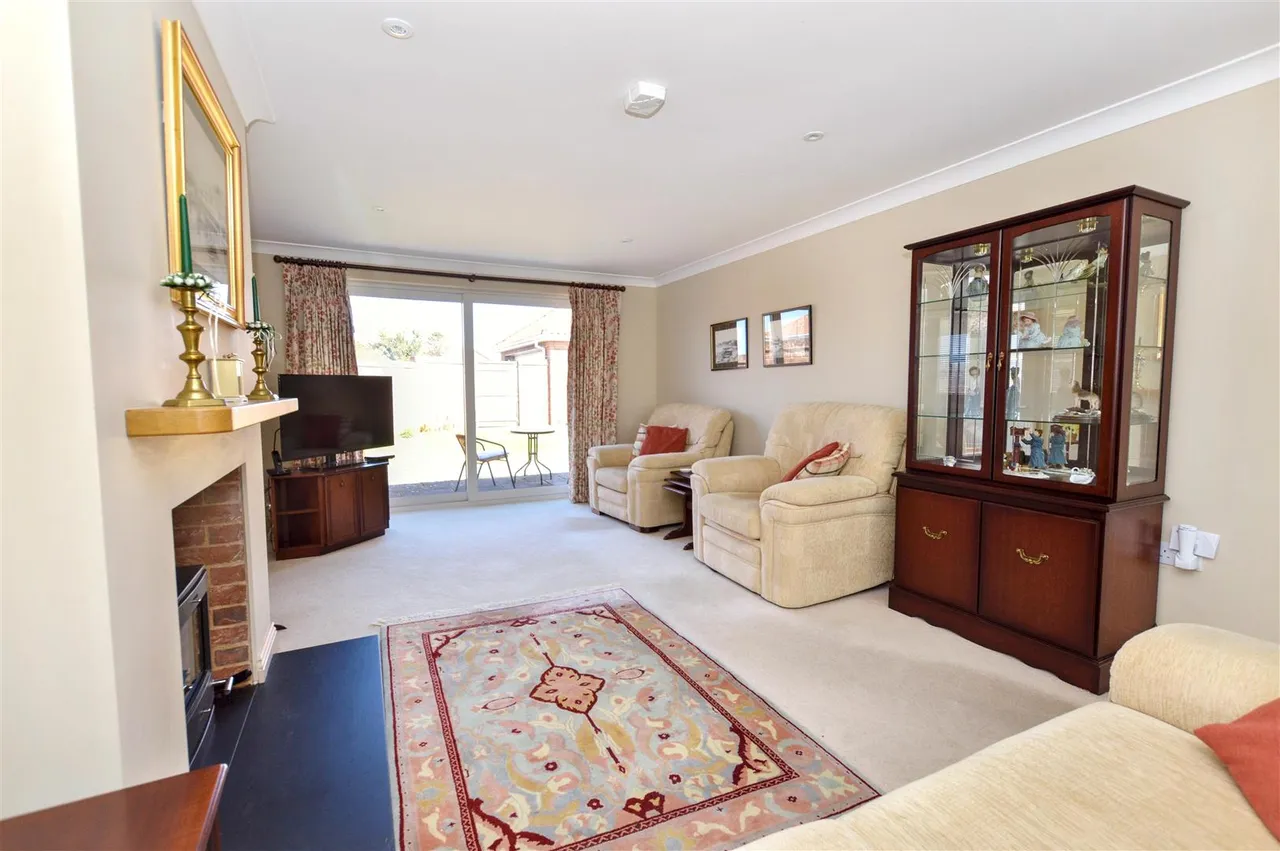 John William Way, Bodham, NR25, photo 6