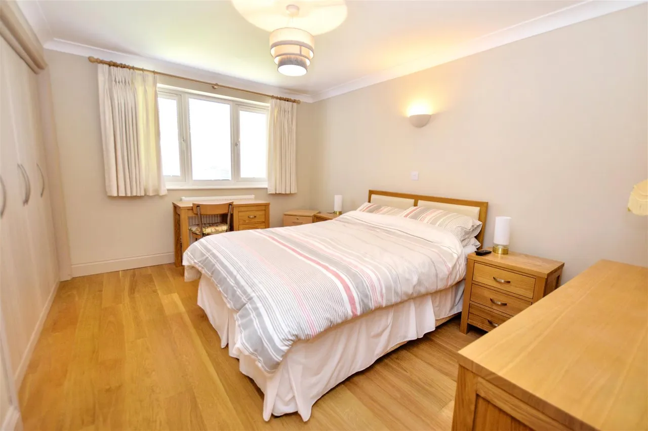 John William Way, Bodham, NR25, photo 15