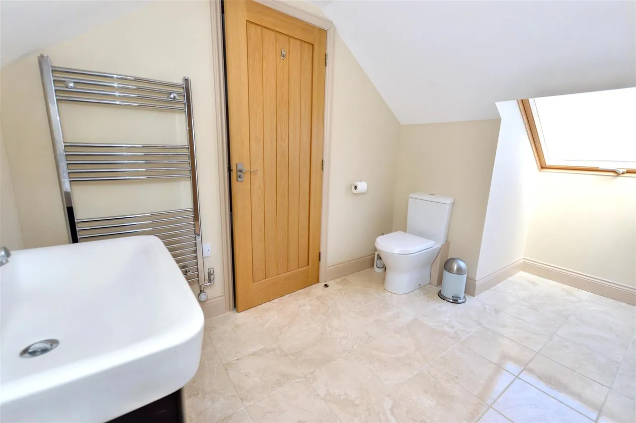 John William Way, Bodham, NR25, photo 24