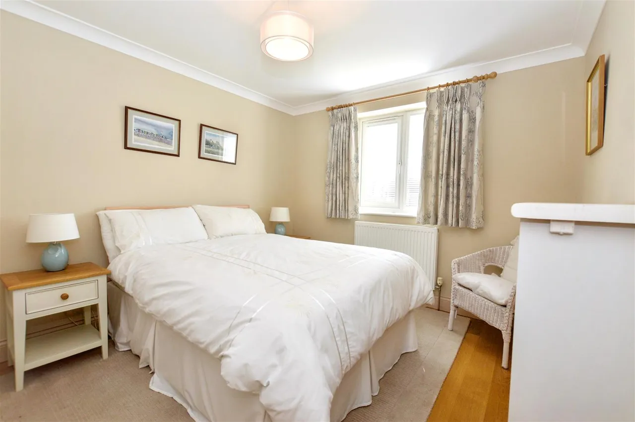 John William Way, Bodham, NR25, photo 18