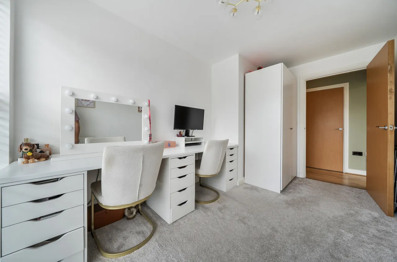 Esparto Way, South Darenth, DA4, photo 17