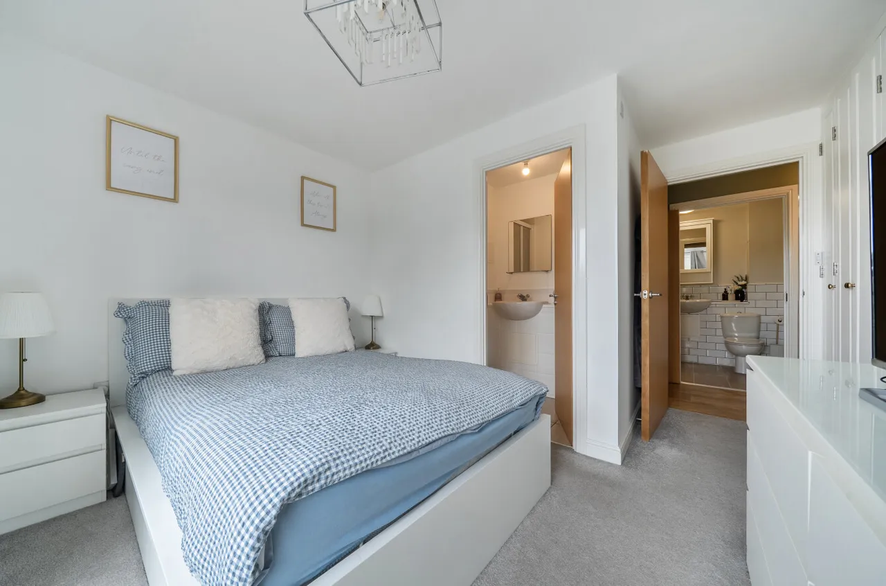 Esparto Way, South Darenth, DA4, photo 11