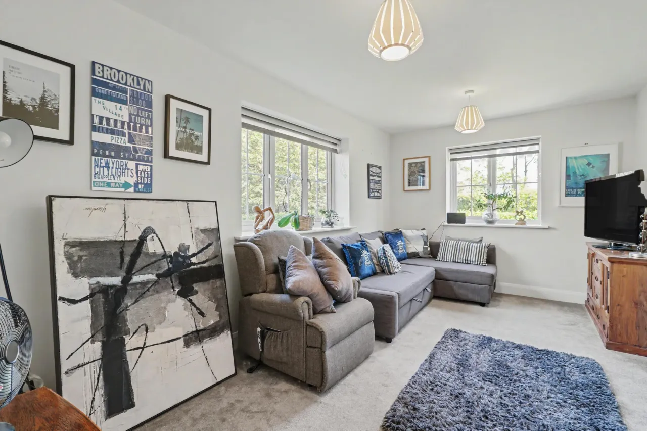 Manor Grove, Stafford, ST16, photo 11