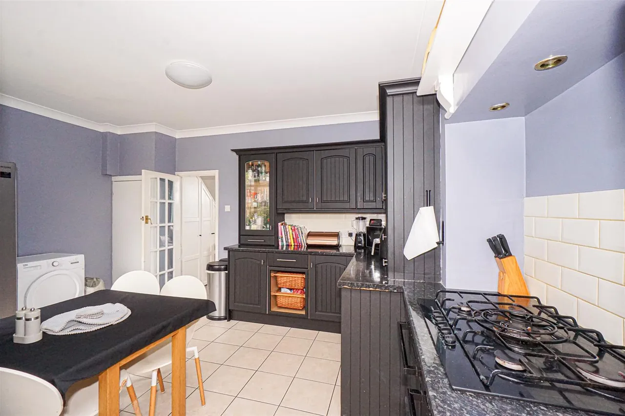 Clifton Road, Hastings, photo 13