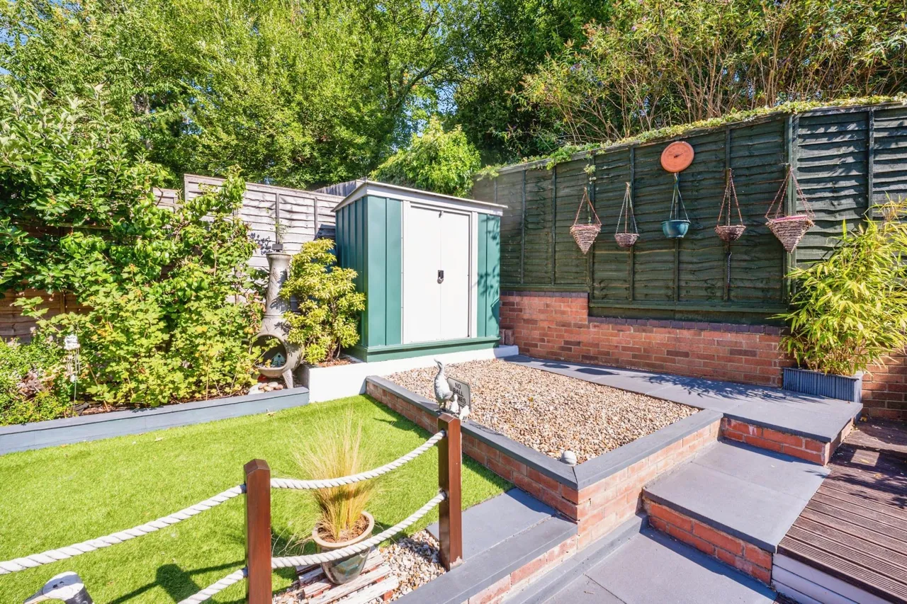 Dorrington Green, Birmingham, B42, photo 21