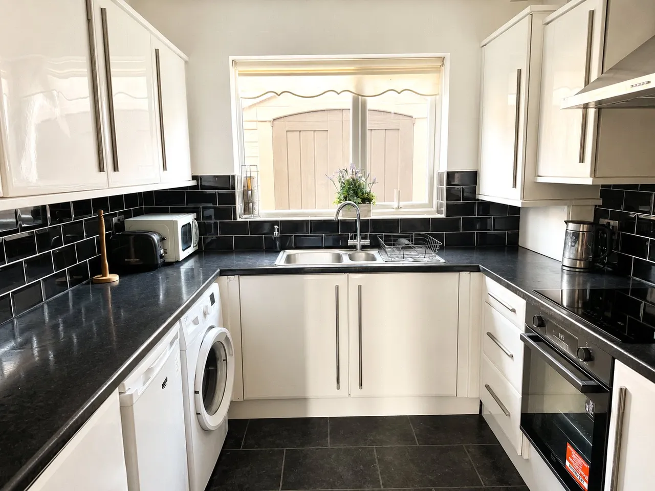 Milman Road, Liverpool, L4, photo 2