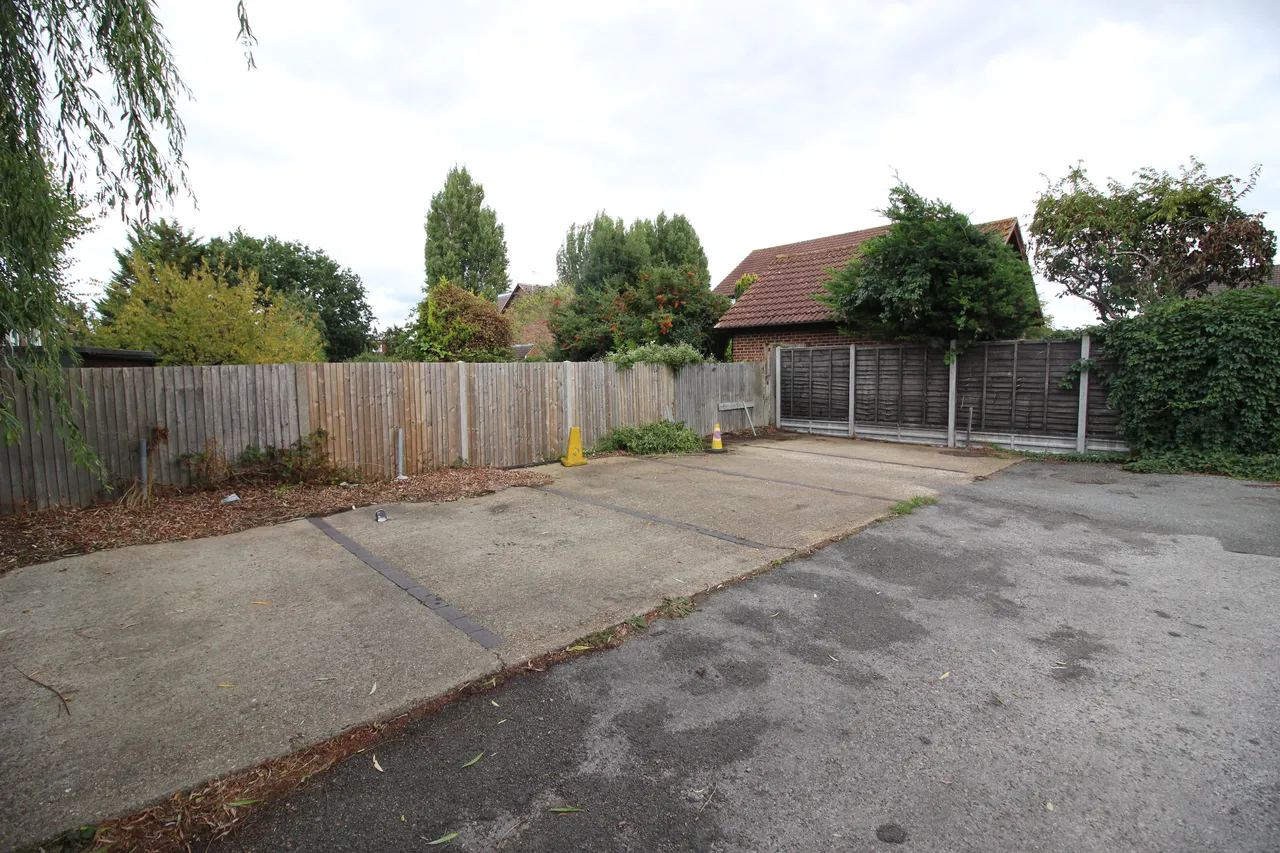Wolsey Close, WORCESTER PARK, Surrey, Worcester Park, KT47EF, photo 9