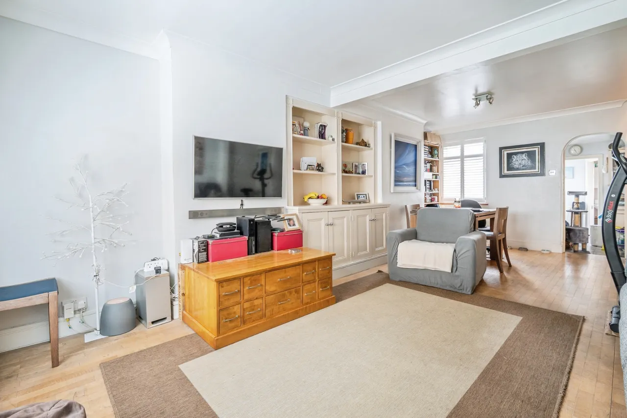 London Road, Wallington, SM6, photo 5
