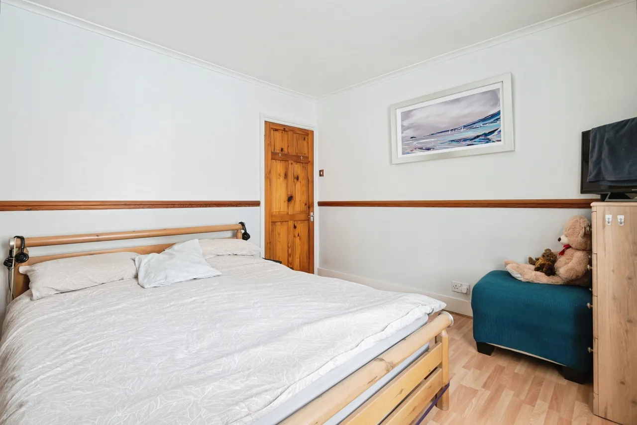 London Road, Wallington, SM6, photo 11