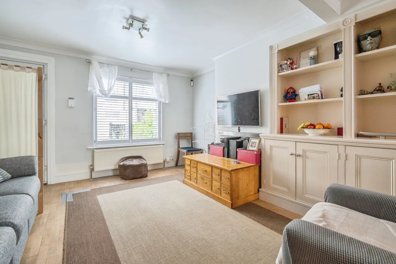 London Road, Wallington, SM6, photo 3