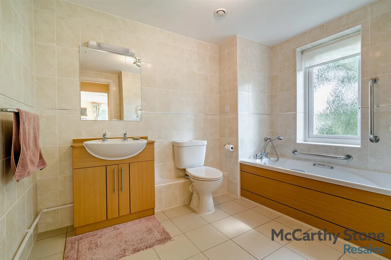 Charlton Road, Shepton Mallet, BA4, photo 9
