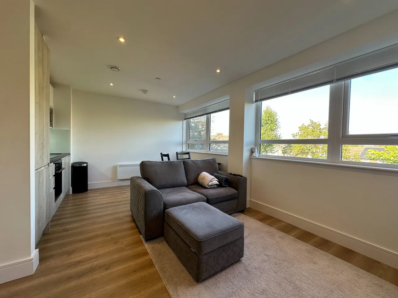 1 bed flat for sale, Wood Street, East Grinstead, RH19
