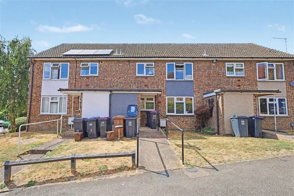 1 bed flat for sale — High Oak Road, WARE