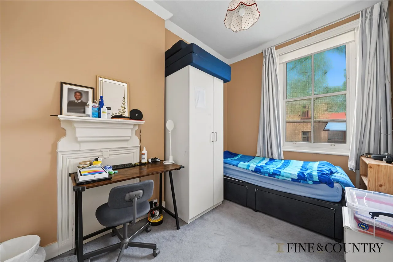 Burgess Park Mansions, London, photo 11