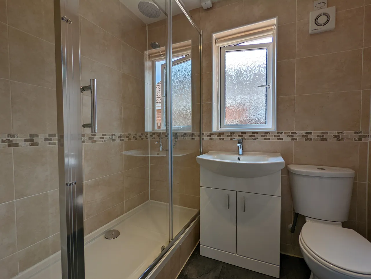 Fernbank Close, Blaxton, DONCASTER, photo 9