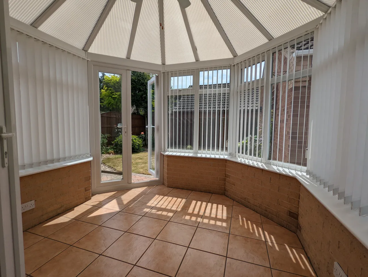 Fernbank Close, Blaxton, DONCASTER, photo 8