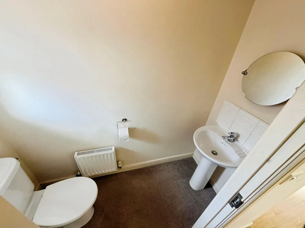 Gatcombe Way, Priorslee, TF2, photo 8