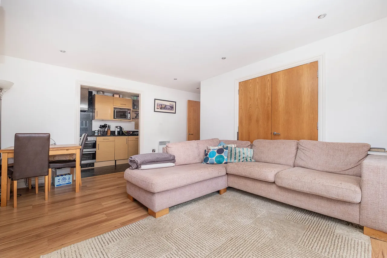 Seven Kings Way, Kingston Upon Thames, KT2, photo 2