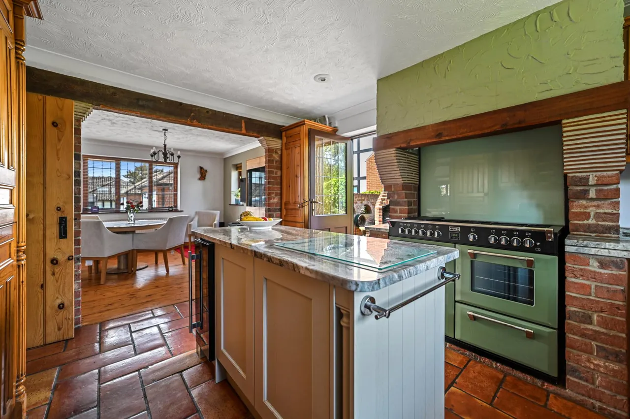 The Coverts, West Mersea, photo 3