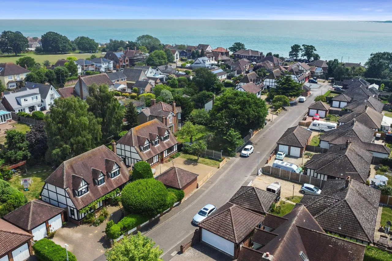 The Coverts, West Mersea, photo 46
