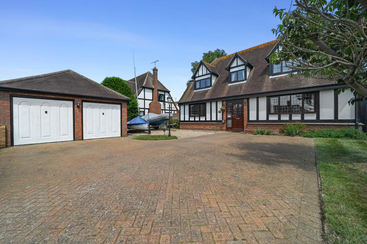 The Coverts, West Mersea, photo 45
