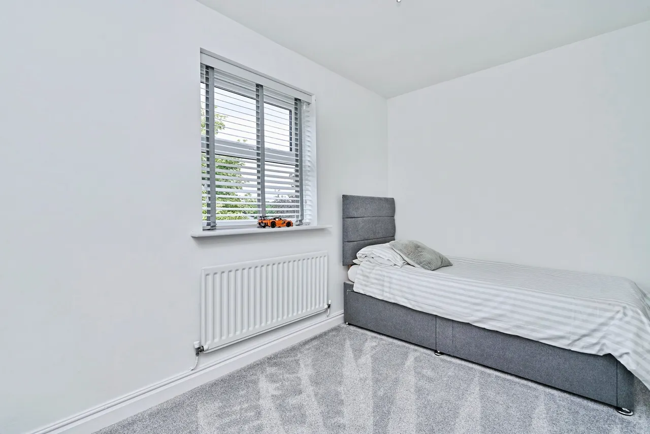 Whitworth Drive, Telford, TF3, photo 19