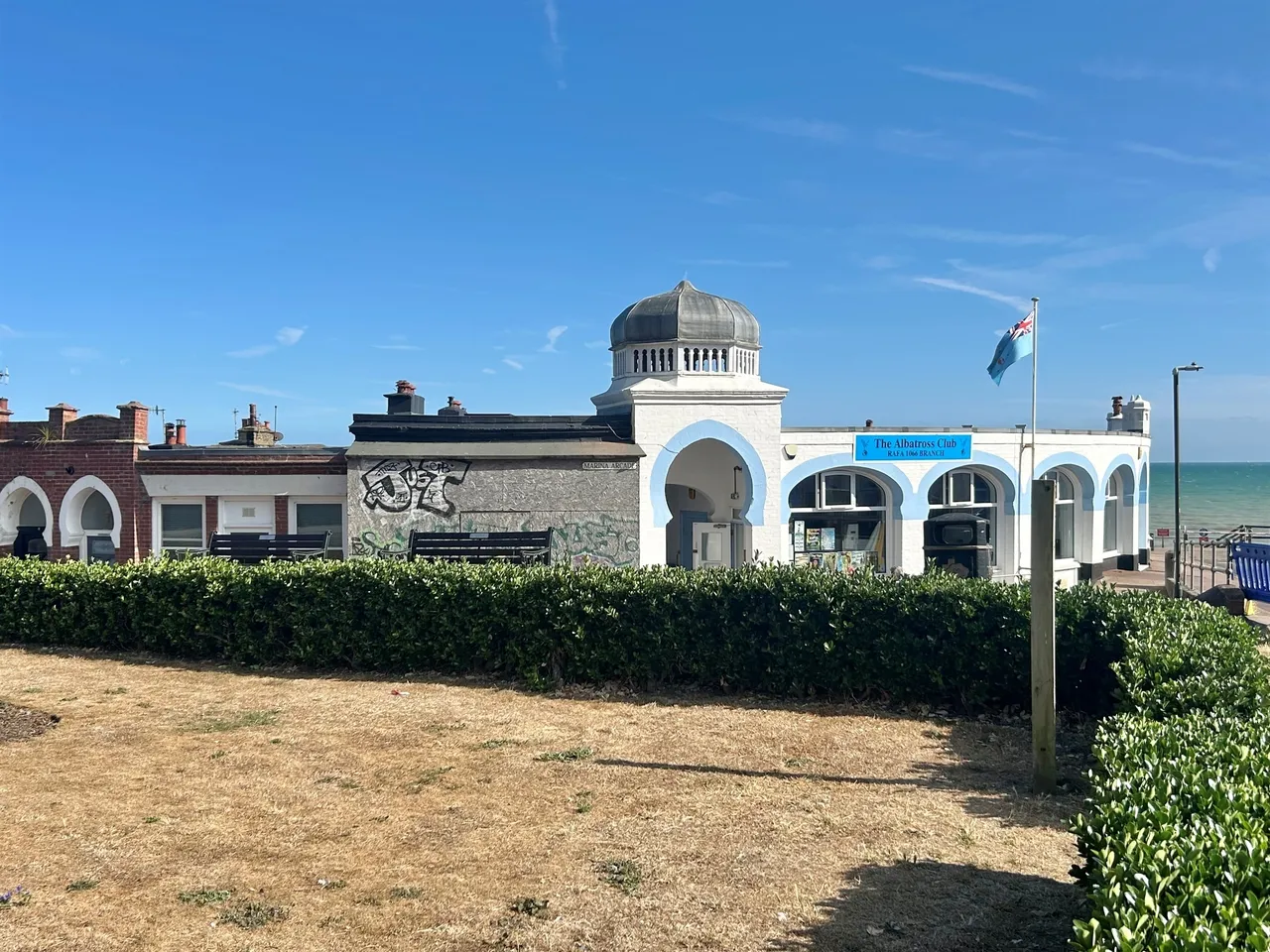 1 bed flat for sale — Marina Arcade, Bexhill-On-Sea