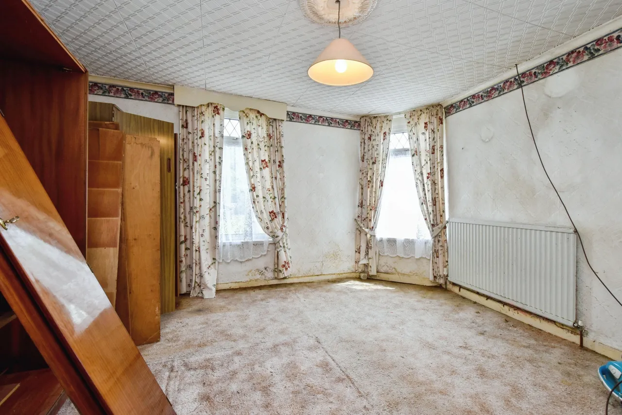 Cross Street, Tredegar, photo 9