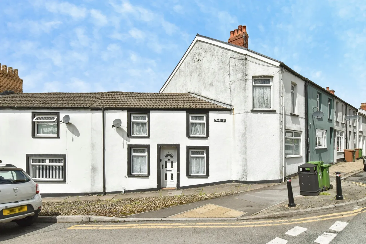 Cross Street, Tredegar, photo 2