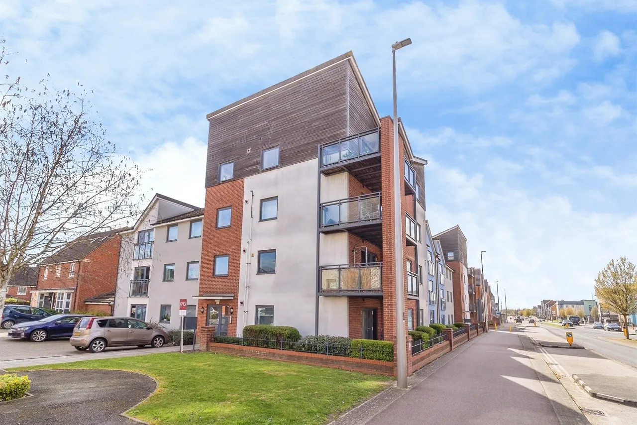 Somerset Walk, Broughton, MK10, photo 15