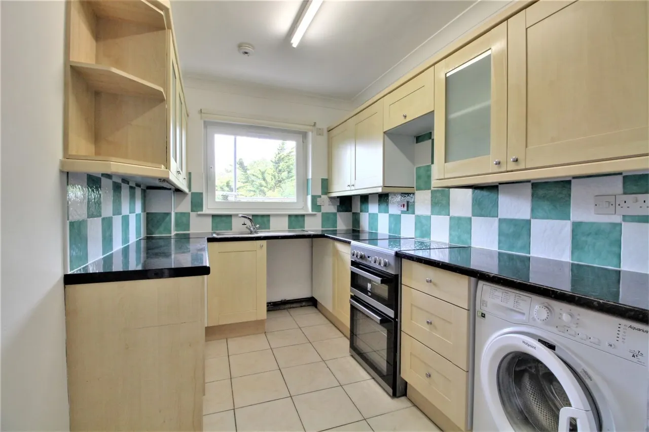 Highlands Road, Portslade, BN41, photo 2