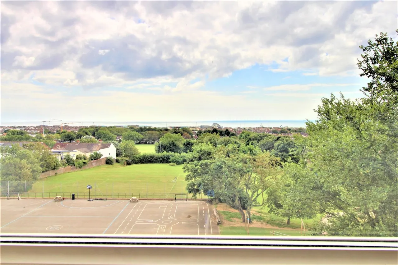 Highlands Road, Portslade, BN41, photo 3