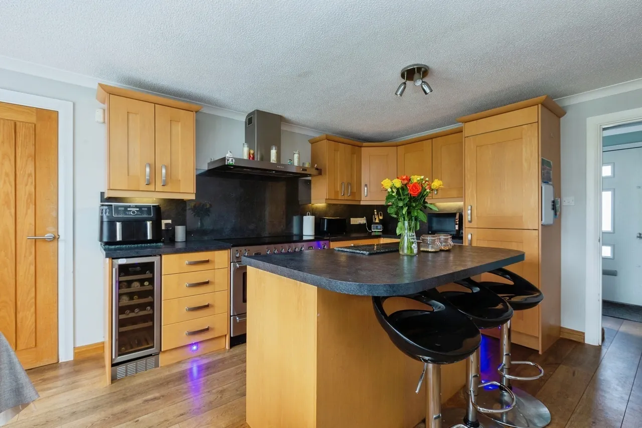 Douglas Road, Aylesbury, Buckinghamshire, HP20, photo 6