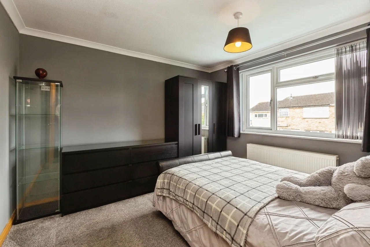 Douglas Road, Aylesbury, Buckinghamshire, HP20, photo 15