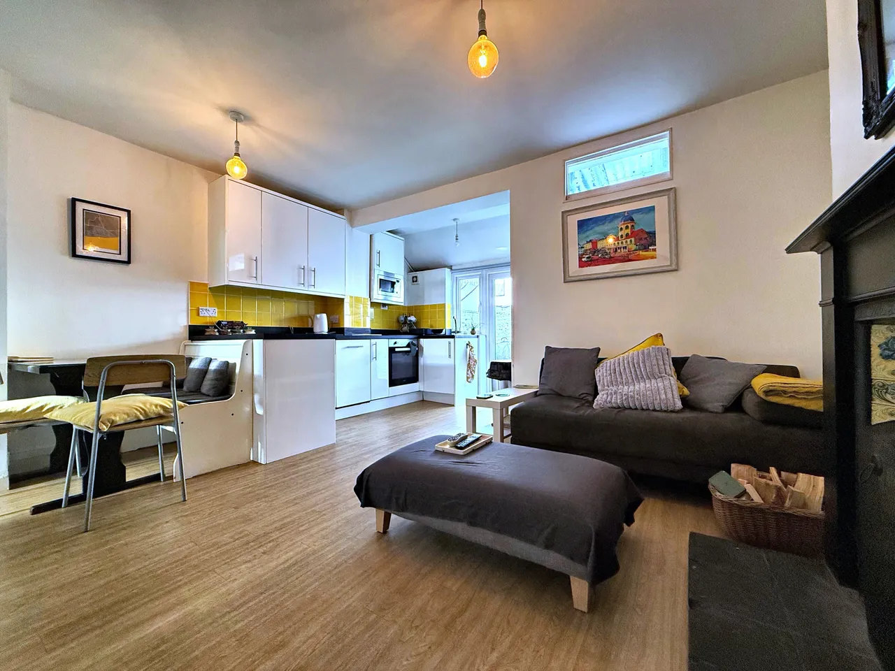 3 bed house to rent, Lyndhurst Road, Worthing, BN11