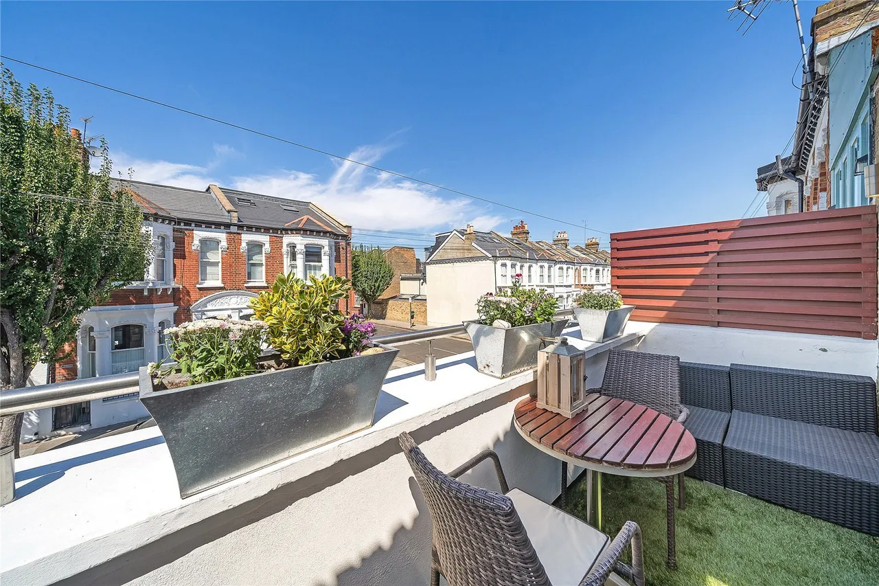 Shorrolds Road, London, SW6, photo 3